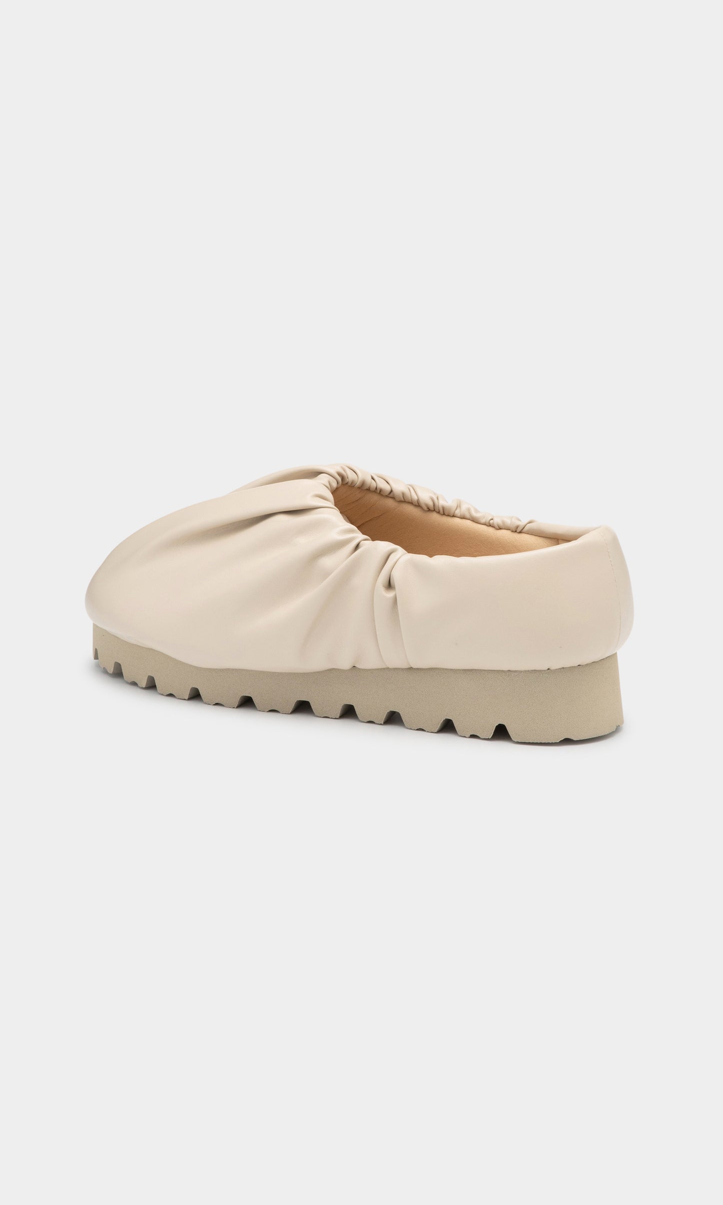 Camp shoe low