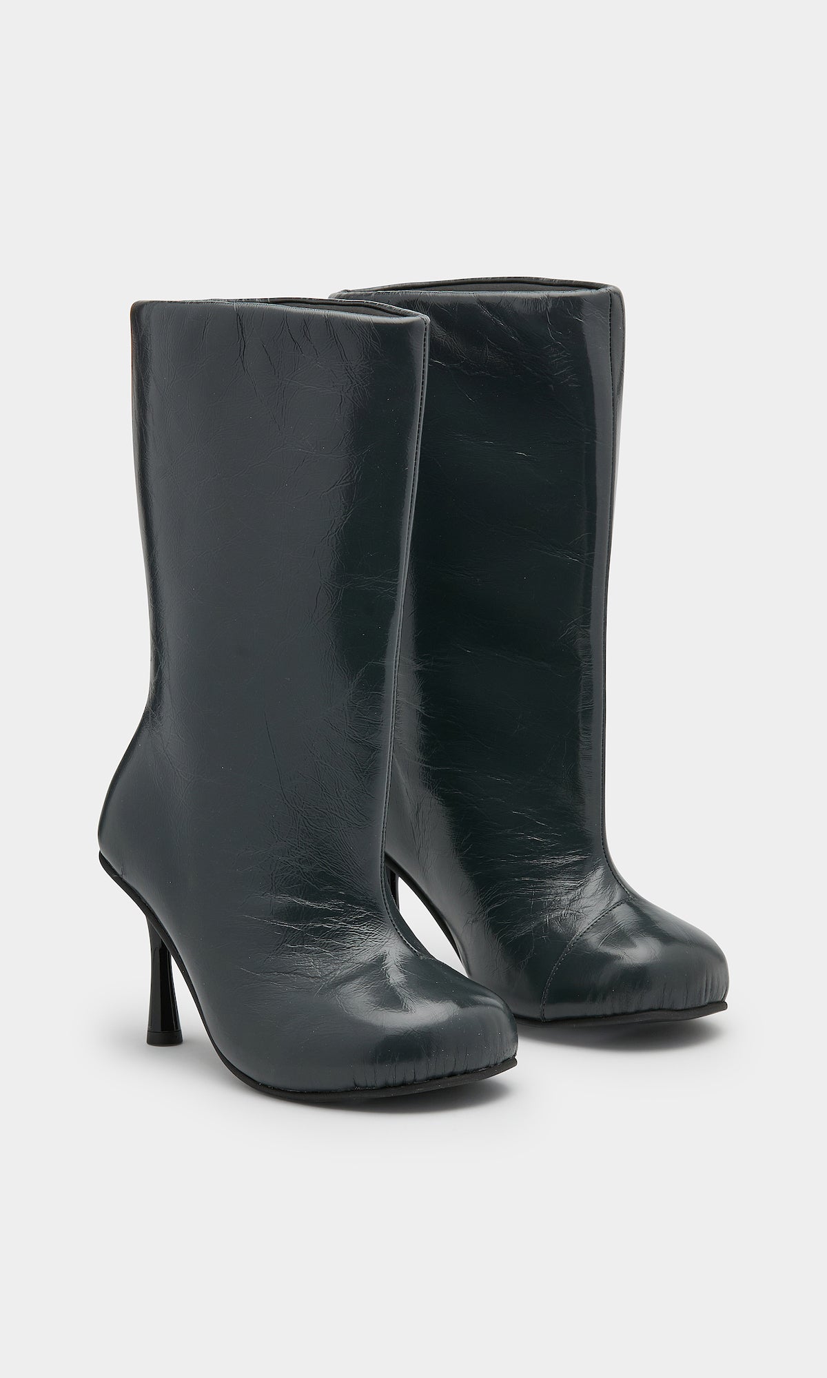 Roomy boot