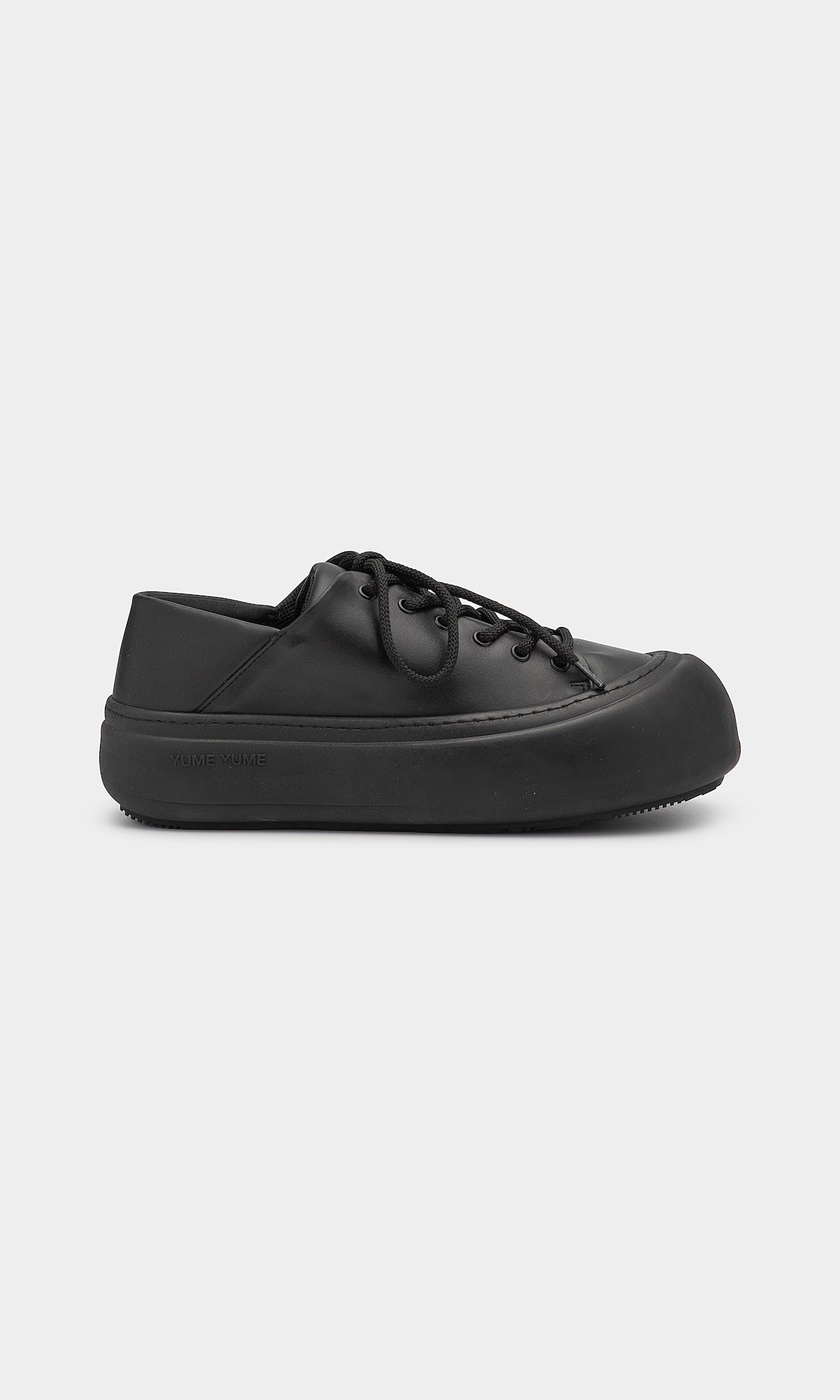 Goofy sneaker