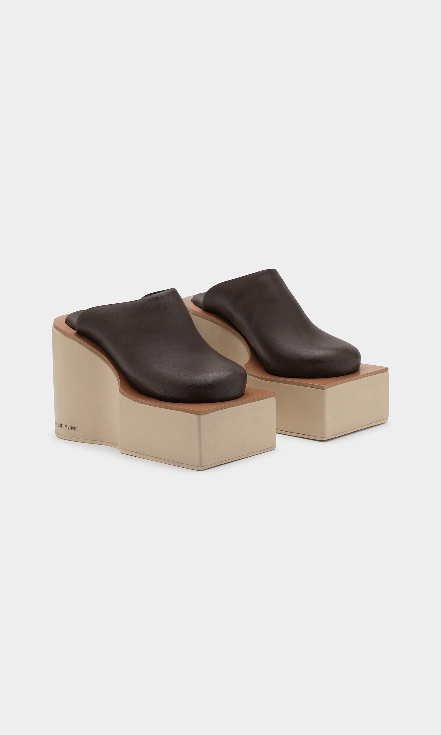 Platform wedge