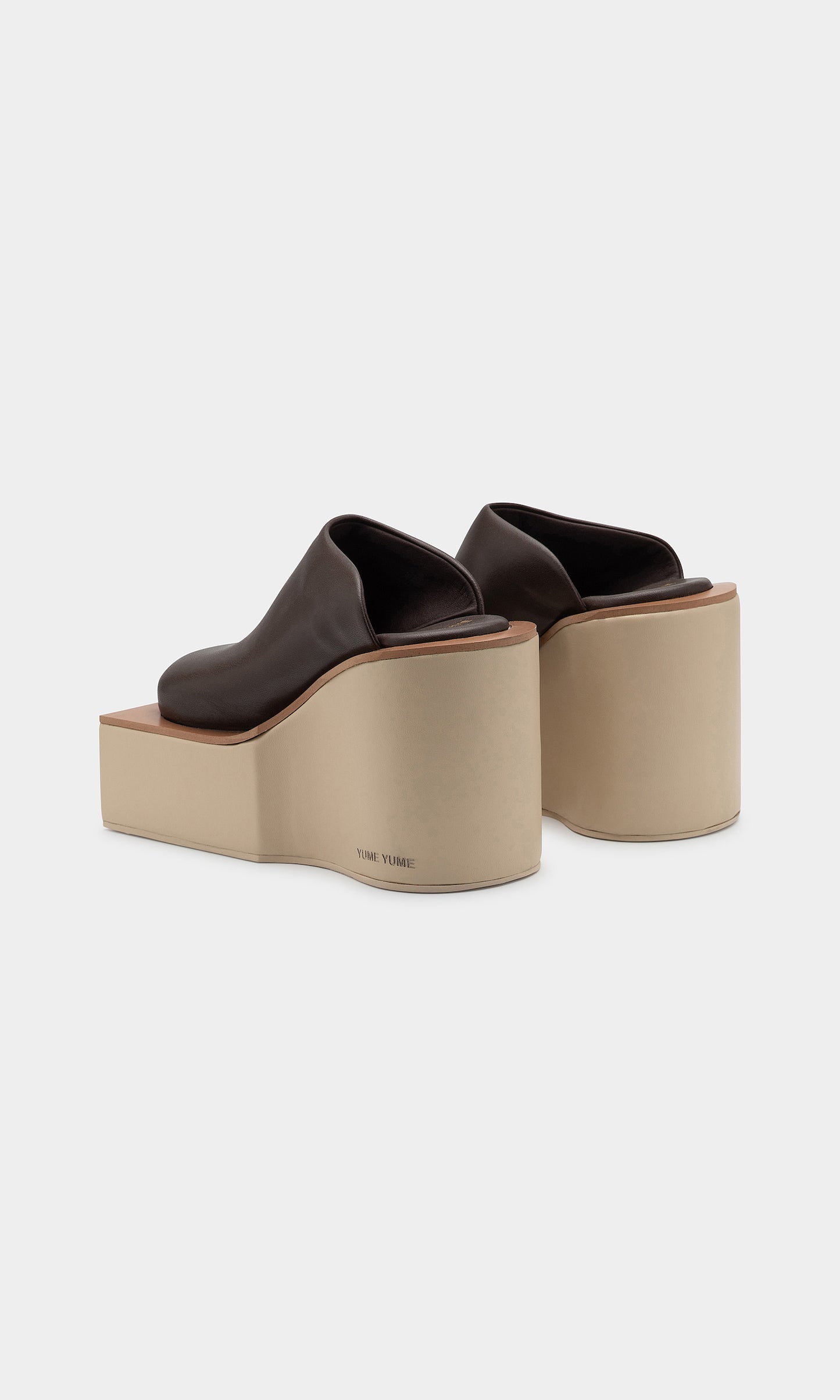 Platform wedge