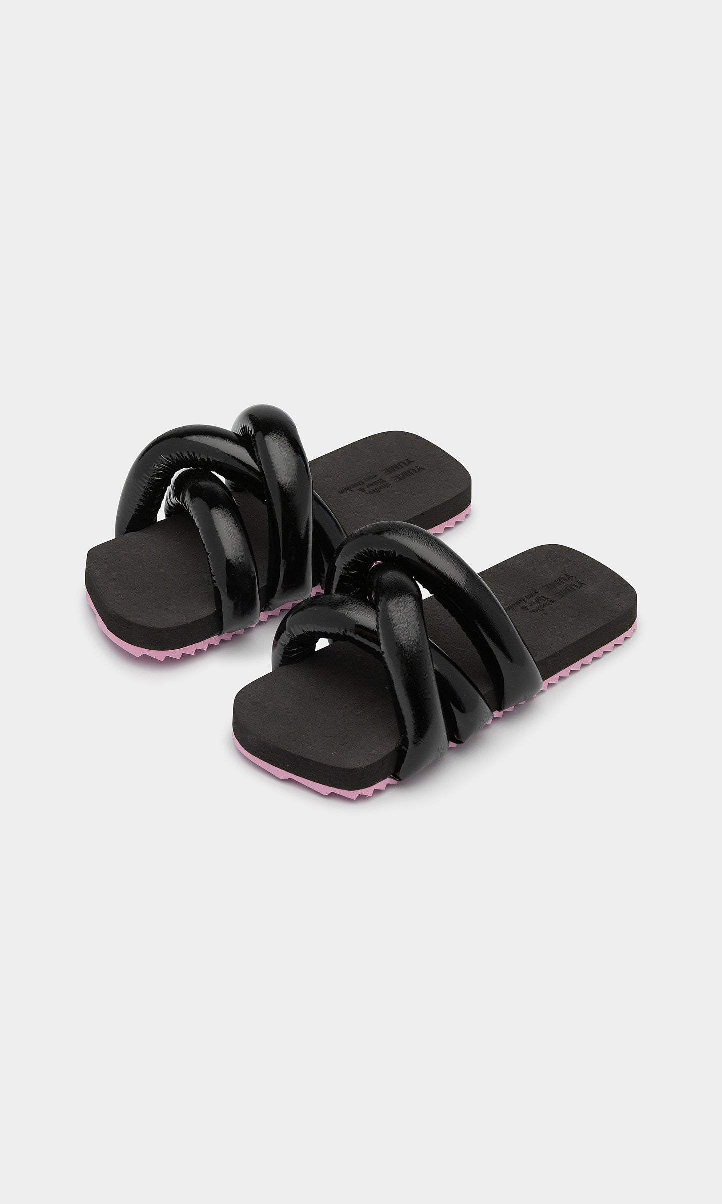 Tyre slide x Studio Thier & van Daalen