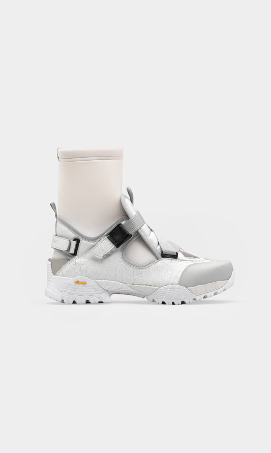 Cloud walker